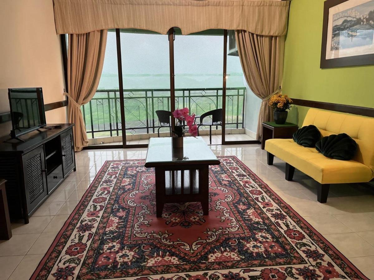 Apartament Dsavoy Afamosa Melaka Zewnętrze zdjęcie